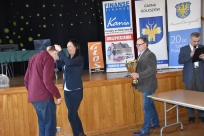 Wręczenie medali, pucharu i nagród - Maciej Mroziak, Wójt - Sylwia Cieślar, Karol Linert, Jacek Matlach